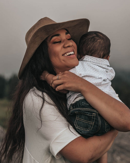 does breastfeeding make your boobs sag