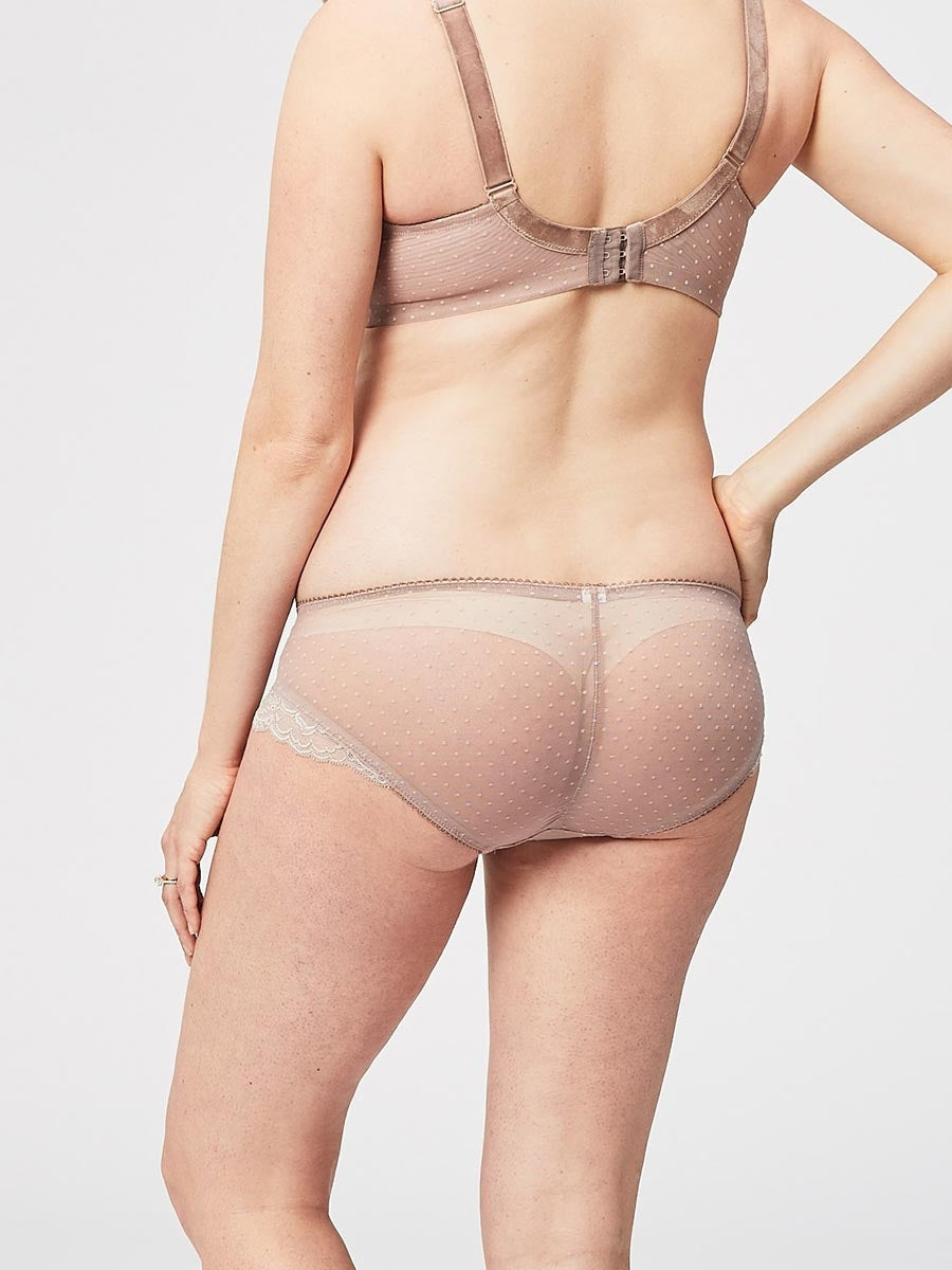 Taupe