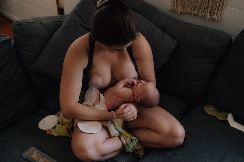 breastfeeding mama